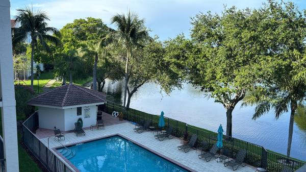 2105 Lavers Cir Cir #307, Delray Beach, Florida 33444, image 1