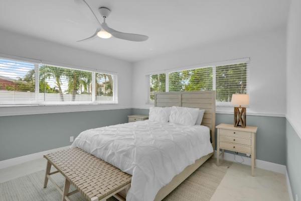 Venetian Isles, 2400 NE 45th St, Lighthouse Point, Florida 33064, image 1