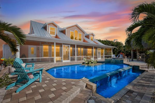 802 SE Portage Ave, Port St. Lucie, Florida 34984, image 1