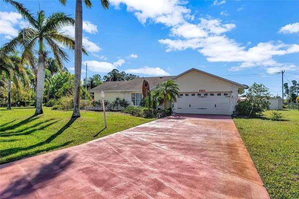 Holiday Pines, 4503 Paleo Pines Cir, Fort Pierce, Florida 34951, image 1