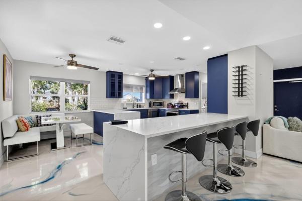 Hidden Valley, 7598 W Country Club Blvd, Boca Raton, Florida 33487, image 1