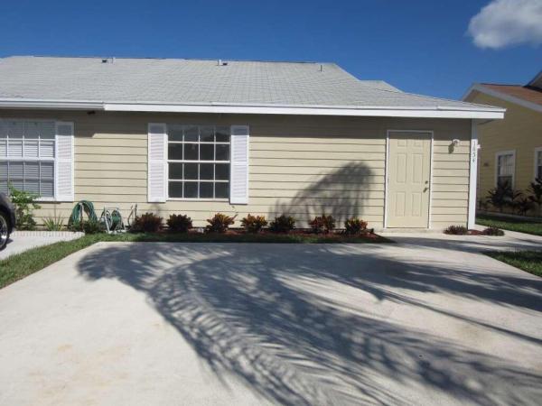Royal Forest Townhouses, 1654 Royal Forest Ct, West Palm Beach, Florida 33406, image 1