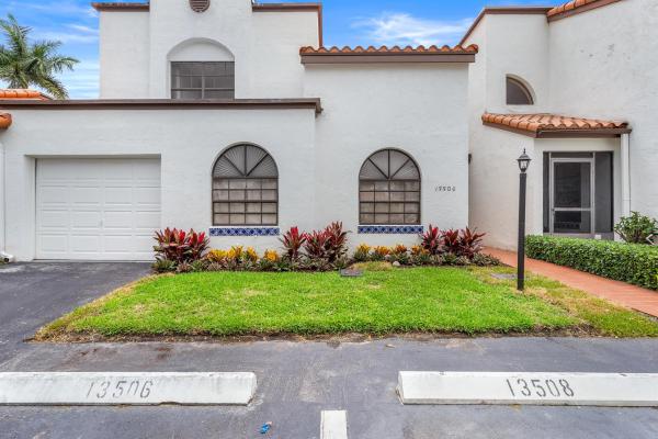 Wellington Place, 13506 Fountain View Blvd, Wellington, Florida 33414, image 1