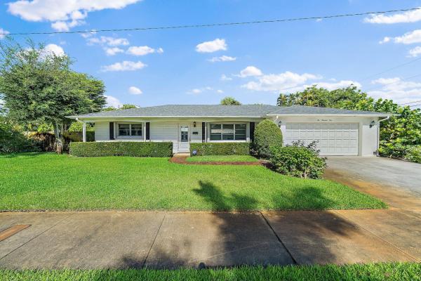 Worth Court, 201 Worth Ct N #, West Palm Beach, Florida 33405, image 1