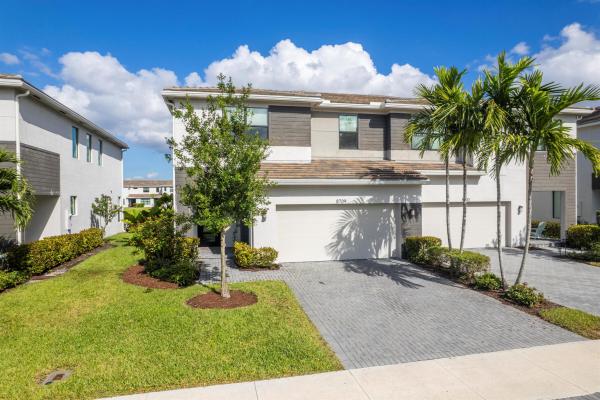 8709 Corvus Dr, Lake Worth, Florida 33467, image 1