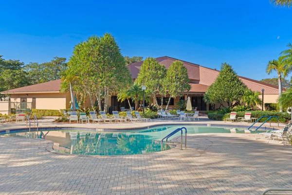 Lavers Delray Racquet Club, 500 Egret Cir #8109, Delray Beach, Florida 33444, image 1