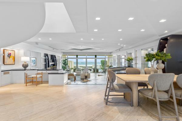 Residences At Sloan's Curve, 2 Sloans Curve Dr, Palm Beach, Florida 33480, image 1