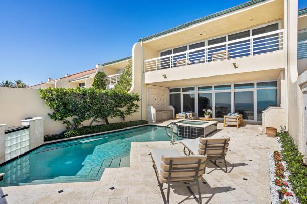 Residences At Sloan's Curve, 2 Sloans Curve Dr, Palm Beach, Florida 33480, image 3