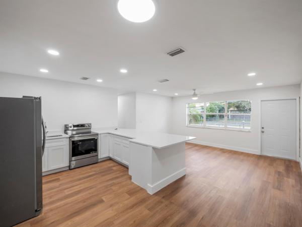 Rolling Green, 133 NW 14th Ave, Boynton Beach, Florida 33435, image 1