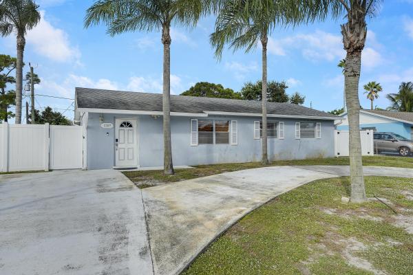 Jupiter River Estates, 1207 Choctaw St, Jupiter, Florida 33458, image 2
