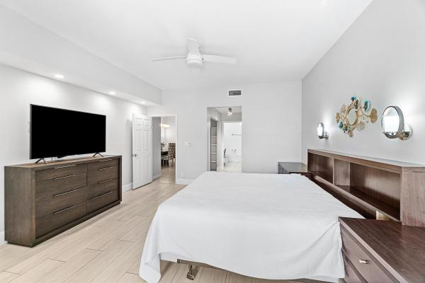 Catalina At The Polo Club, 5166 Lake Catalina Dr #C, Boca Raton, Florida 33496, image 3