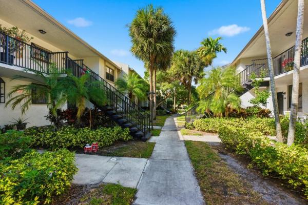 Villas At Meadow Lakes, 1250 S Military Trl #1612, Deerfield Beach, Florida 33442, image 1