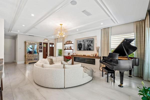 Boca Raton Riviera, 436 NE Wavecrest Way, Boca Raton, Florida 33432, image 1