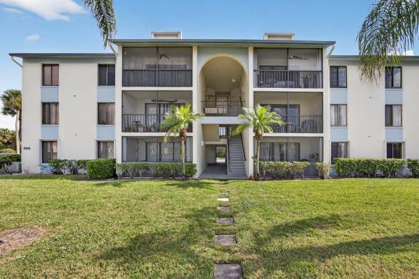 The Palm Club, 1110 Green Pine Blvd #G1, West Palm Beach, Florida 33409, image 1