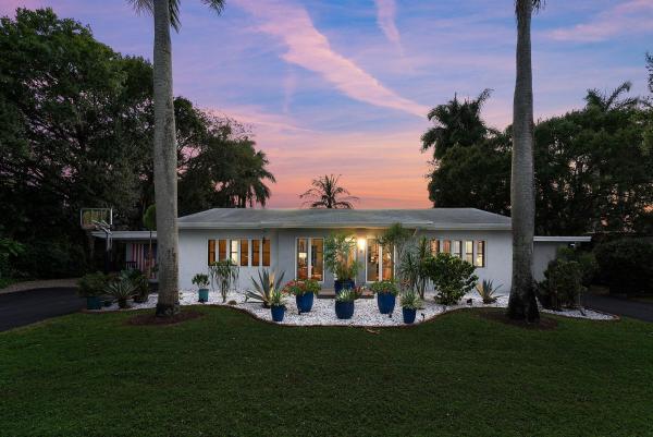 Riverland Manors, 2573 SW 30th Ter, Fort Lauderdale, Florida 33312, image 1