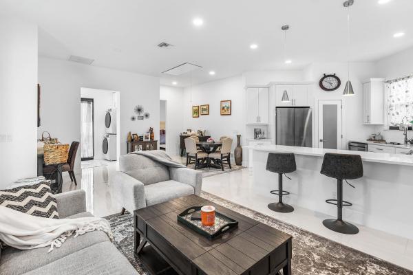 Fieldbrook Estates, 17600 E Fieldbrook Cir, Boca Raton, Florida 33496, image 1