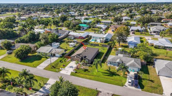 Riverview, 452 SE Asbury Ln, Port St. Lucie, Florida 34983, image 2