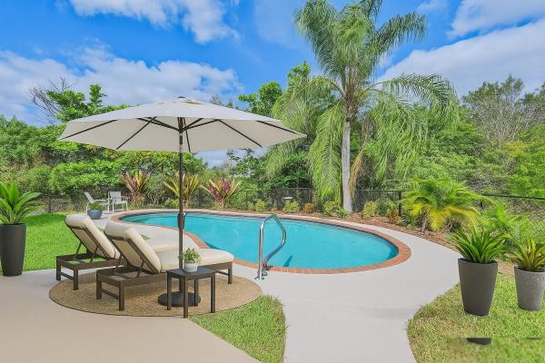 Palm Beach Country Estates, 8671 155th Pl N, Palm Beach Gardens, Florida 33418, image 1