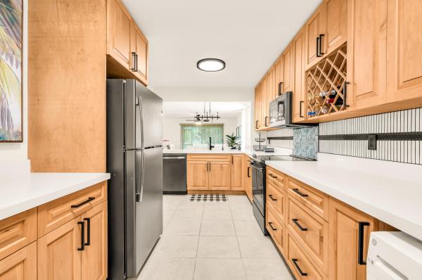 Lago Del Rey North, 2805 Casita Way #115, Delray Beach, Florida 33445, image 2