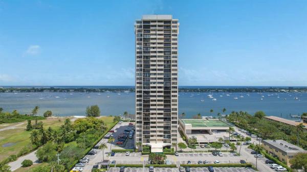 The Palm Beach House, 5600 N Flagler Dr #2802, West Palm Beach, Florida 33407, image 1