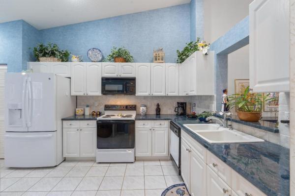 Palm Isles, 7741 Springwater Pl, Boynton Beach, Florida 33437, image 3