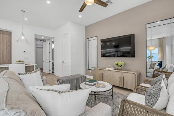 Reserve At Tequesta, 112 Royal Palm Cir, Tequesta, Florida 33469, image 1