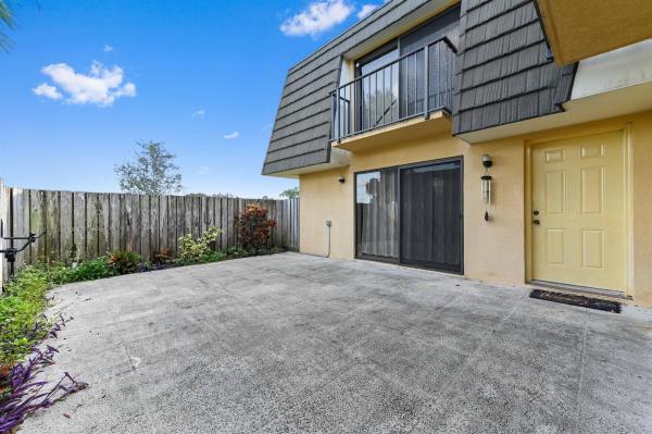 Village Of Sandalwood Lakes, 619 6th Way, West Palm Beach, Florida 33407, image 1