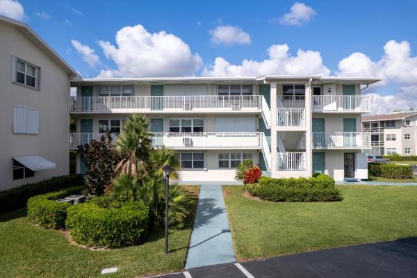 Sterling Village, 210 Horizons E #111, Boynton Beach, Florida 33435, image 2