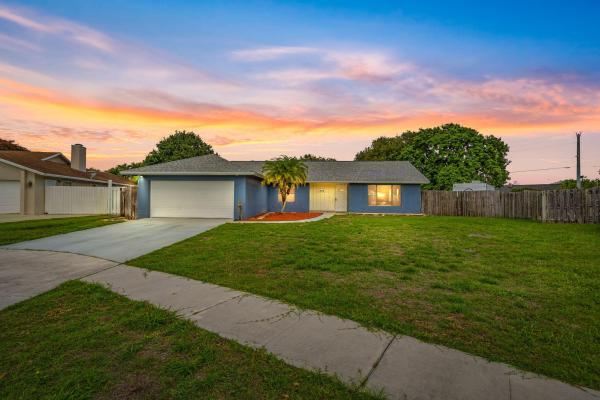 Eastwood Of Wellington, 1488 Old Cypress Trl, Wellington, Florida 33414, image 3