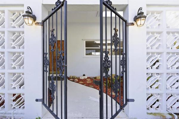 Palm Beach Gardens No HOA, 3840 Buttercup Cir N #, Palm Beach Gardens, Florida 33410, image 1