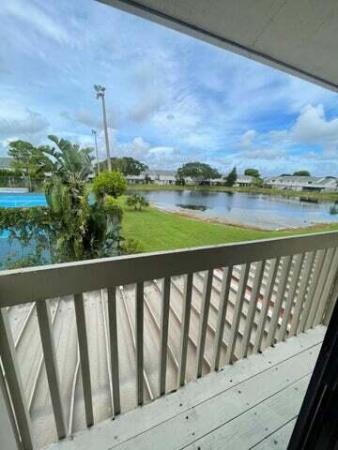 Canalakes, 3104 Poolside Dr, Greenacres, Florida 33463, image 2
