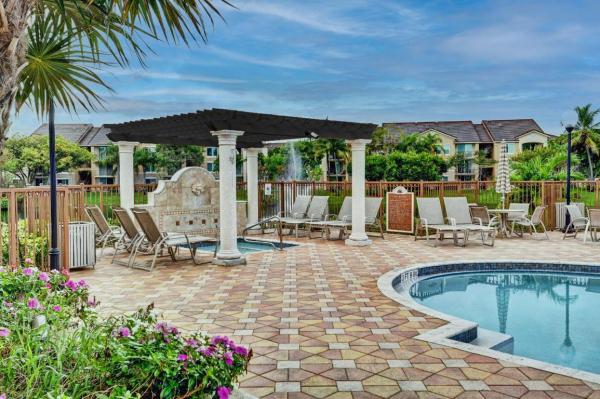 Mirabella Villas, 1017 Villa Ln #, Boynton Beach, Florida 33435, image 2
