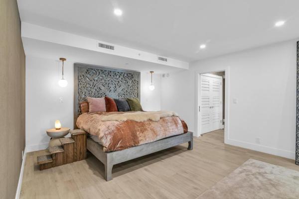 Mizner Court, 100 SE 5th Ave #106, Boca Raton, Florida 33432, image 1