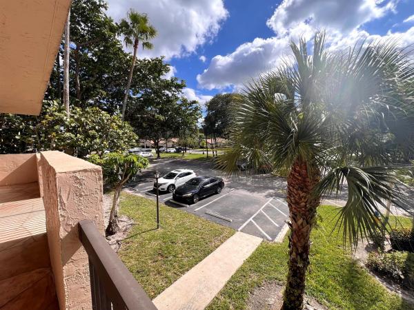 Applewood Village 1, 2660 Carambola Cir N #205, Coconut Creek, Florida 33066, image 1