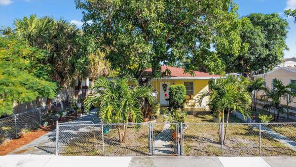 1020 S K St, Lake Worth, Florida 33460, image 1