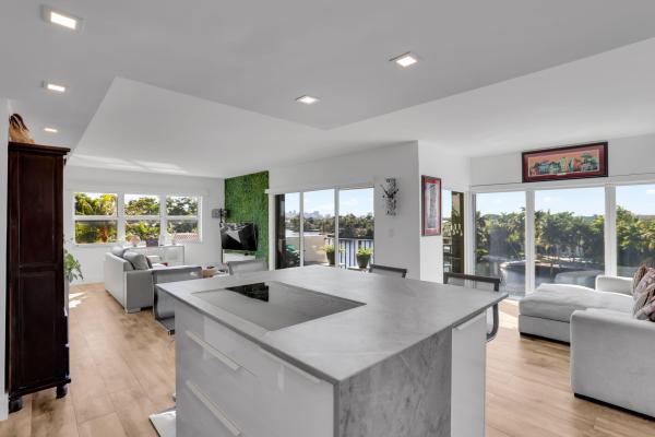 Rivers Bend, 1839 Middle River Dr #303, Fort Lauderdale, Florida 33305, image 1