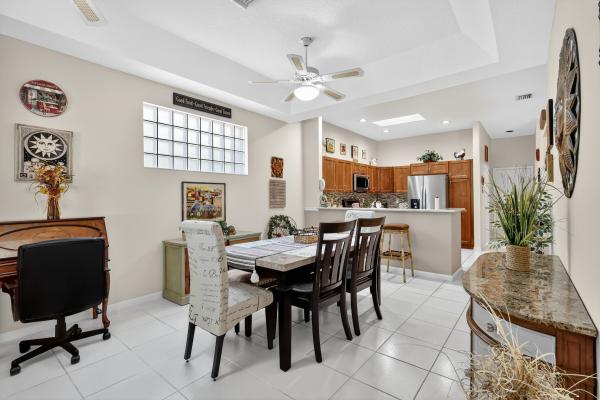 Summer Chase, 3747 Spring Crest Ct, Lake Worth, Florida 33467, image 3