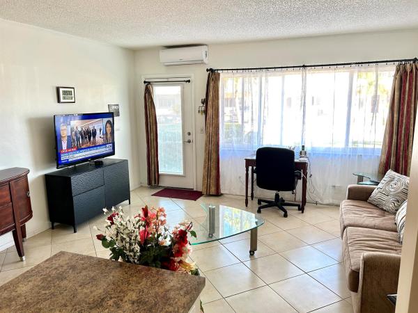 920 SW 11th Ave #5d, Hallandale Beach, Florida 33009, image 1