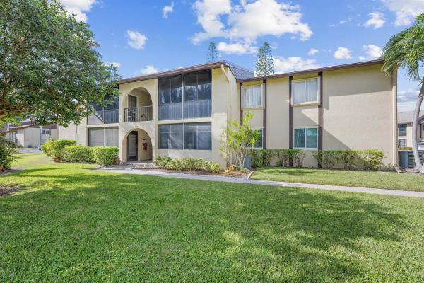 Pine Ridge 3, 313 Pine Ridge Cir #C-2, Greenacres, Florida 33463, image 1