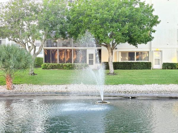 3138 Via Poinciana #306, Lake Worth, Florida 33467, image 1