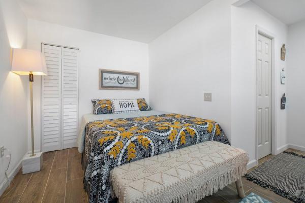 South Shore Of Wellington, 1401 Mystic Ct #1-Bedroom Guesthouse, Wellington, Florida 33414, image 1