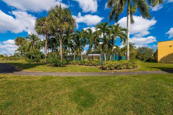 1529 Meadows Cir W #, Boynton Beach, Florida 33436, image 1