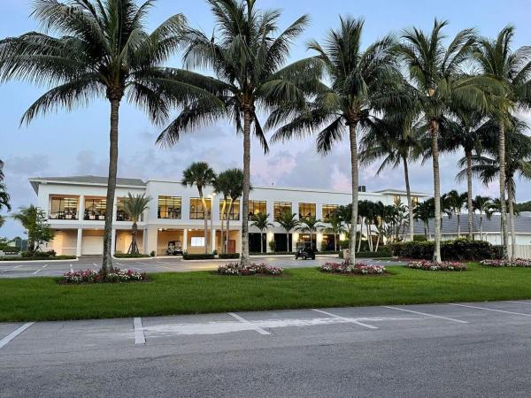 Boca Woods Country Club, 10826 White Aspen Ln, Boca Raton, Florida 33428, image 1