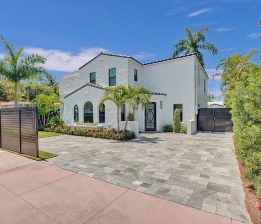 La Gorce Golf, 5832 Alton Rd, Miami Beach, Florida 33140, image 1