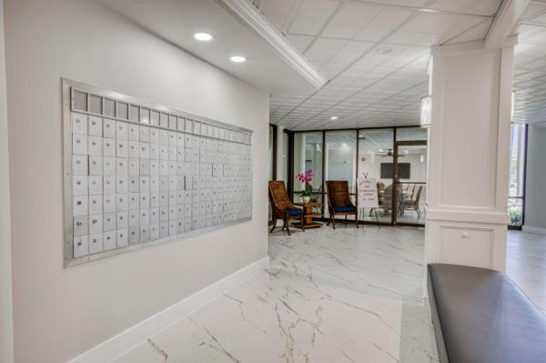 Gemini, 336 Golfview Rd #518, North Palm Beach, Florida 33408, image 1