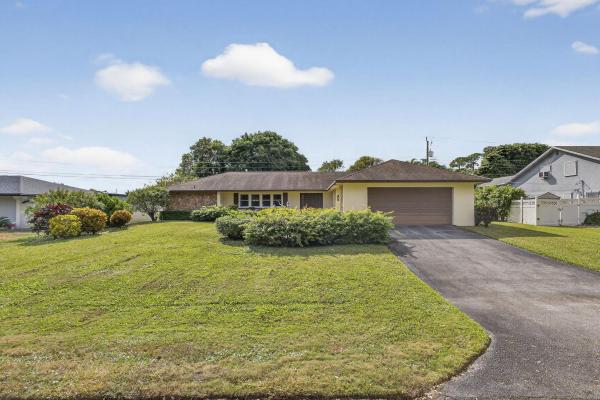 19 E Arch Dr, Lake Worth, Florida 33467, image 1