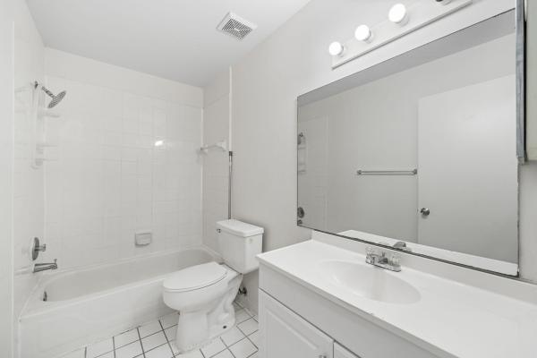 Pine Glen At Abbey Park, 5072 Pine Abbey Dr S, West Palm Beach, Florida 33415, image 2