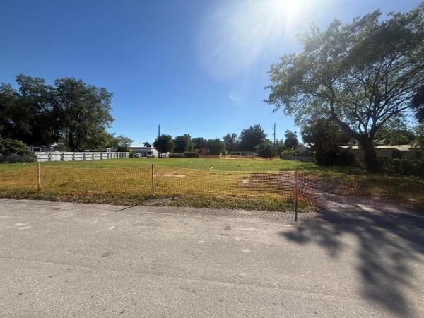 Military Park, 4578 Iris St, West Palm Beach, Florida 33417, image 1