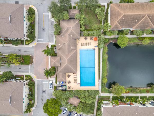 Orchid Grove, 621 SW 2nd Dr, Pompano Beach, Florida 33060, image 1