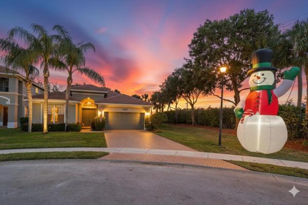 Wellington Shores, 11061 Laurel Walk Rd, Wellington, Florida 33449, image 1